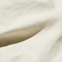 https://image.uniqlo.com/UQ/ST3/ca/imagesgoods/482958/feature/cagoods_482958_feature1.jpg