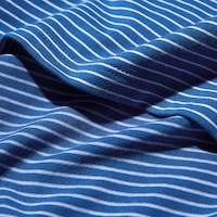 https://image.uniqlo.com/UQ/ST3/ca/imagesgoods/485284/feature/cagoods_485284_feature2.jpg
