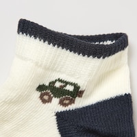 https://image.uniqlo.com/UQ/ST3/ca/imagesgoods/486423/feature/cagoods_486423_feature3.jpg