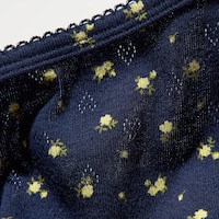 https://image.uniqlo.com/UQ/ST3/ca/imagesgoods/487121/feature/cagoods_487121_feature1.jpg