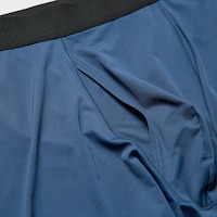 https://image.uniqlo.com/UQ/ST3/ca/imagesgoods/489090/feature/cagoods_489090_feature2.jpg