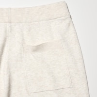 https://image.uniqlo.com/UQ/ST3/ca/imagesgoods/489397/feature/cagoods_489397_feature4.jpg