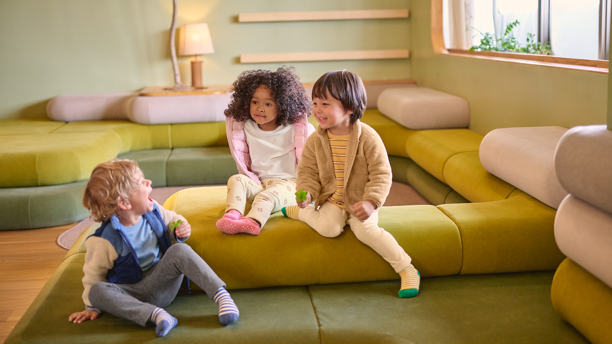Bébé tout-petit (6 mois - 4 ans) Des vêtements pour bébés confortables, faciles à enfiler et qui laissent bouger