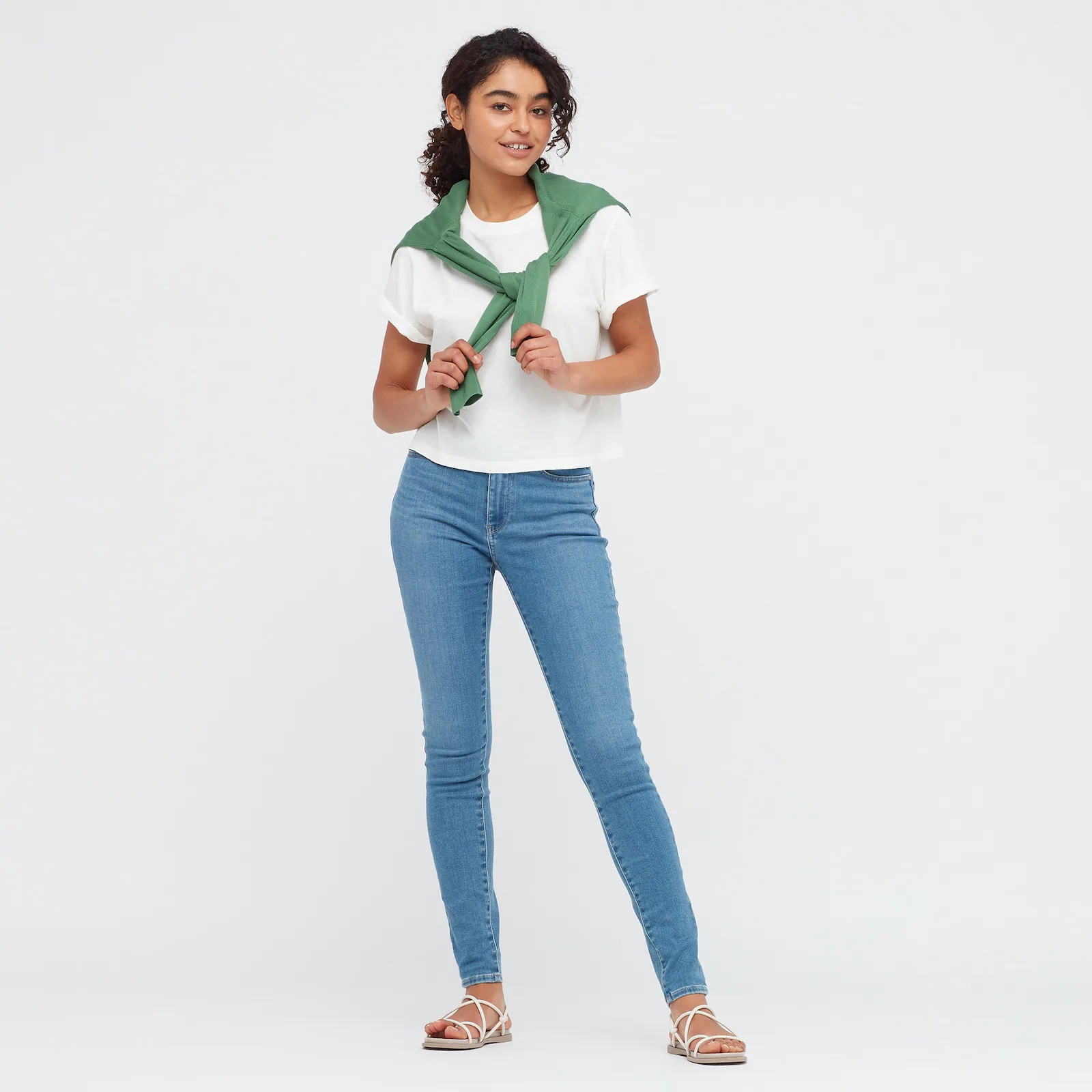 Sandales à bande arrière étroite