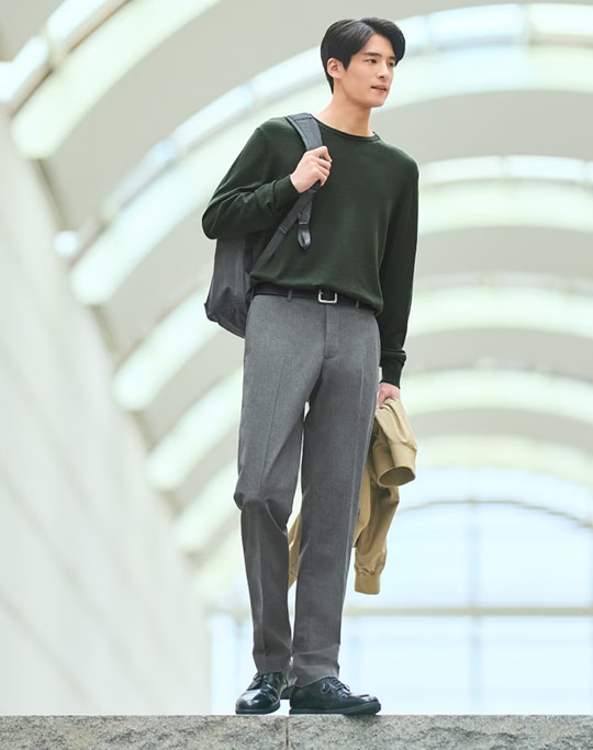Mens Merino Crew Neck Sweater and Pleated Relaxed Wide Pants