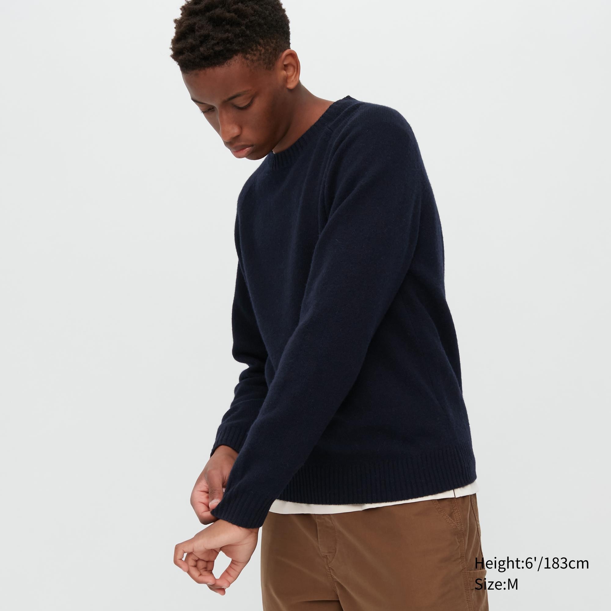 Black round outlet neck jumper