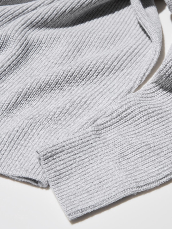 Strickpullover mit hohem Kragen