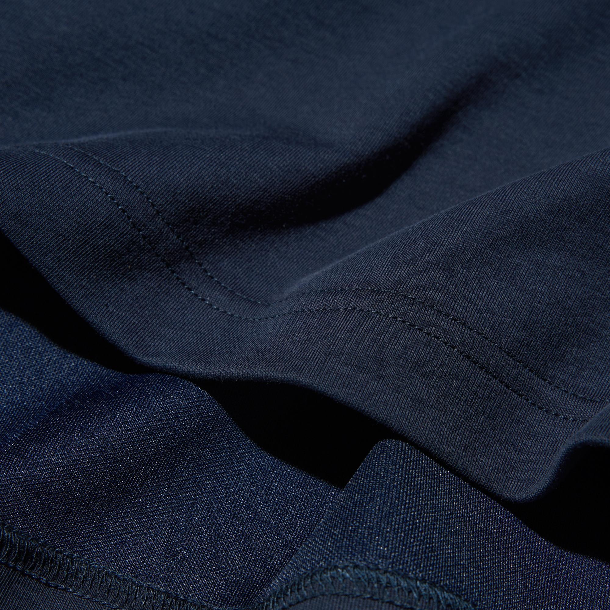 https://image.uniqlo.com/UQ/ST3/eu/imagesgoods/465193/feature/eugoods_465193_feature1.jpg