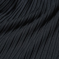 https://image.uniqlo.com/UQ/ST3/eu/imagesgoods/472397/feature/eugoods_472397_feature2.jpg