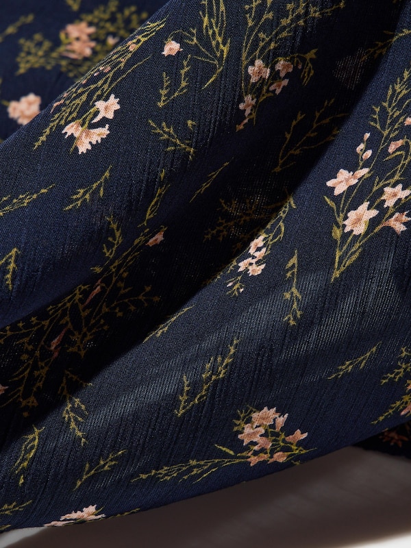 Ausgestelltes Kleid (gemustert, ärmellos)