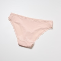 https://image.uniqlo.com/UQ/ST3/eu/imagesgoods/476782/feature/eugoods_476782_feature2.jpg