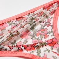 https://image.uniqlo.com/UQ/ST3/eu/imagesgoods/476825001/feature/eugoods_476825001_feature2.jpg