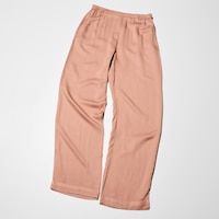 https://image.uniqlo.com/UQ/ST3/eu/imagesgoods/476894/feature/eugoods_476894_feature1.jpg