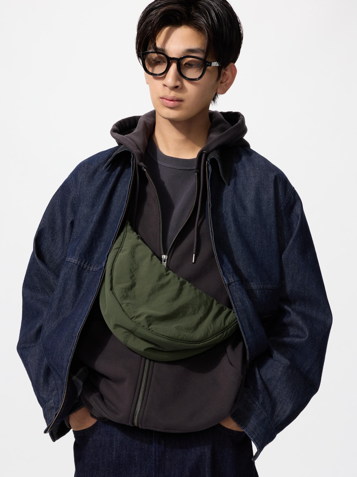 Unisex Round Mini Shoulder Bag | UNIQLO LU