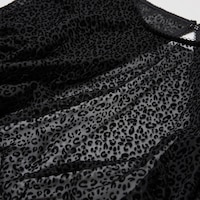 https://image.uniqlo.com/UQ/ST3/eu/imagesgoods/480554/feature/eugoods_480554_feature1.jpg