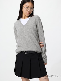 100% Cashmere V Neck Jumper