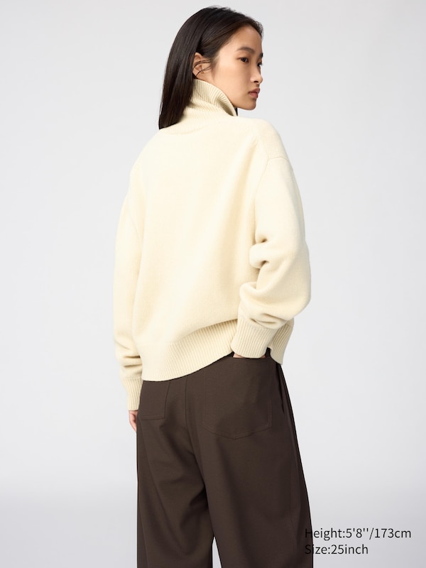 Pleated Barrel Leg Trousers