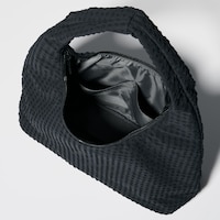 https://image.uniqlo.com/UQ/ST3/eu/imagesgoods/493367/feature/eugoods_493367_feature4.jpg