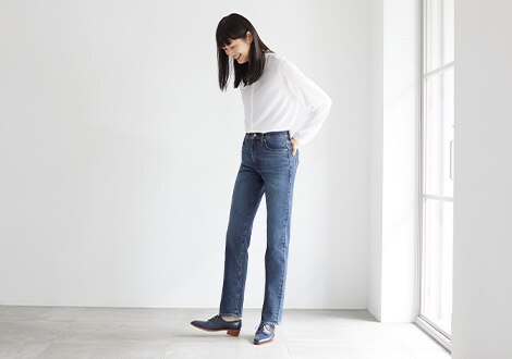 HIGH RISE SLIM FIT STRAIGHT LEG JEANS