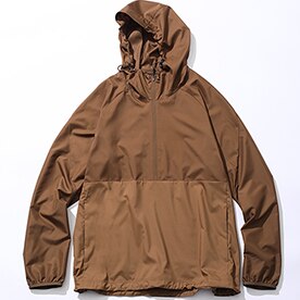 Uniqlo shop hiking jacket