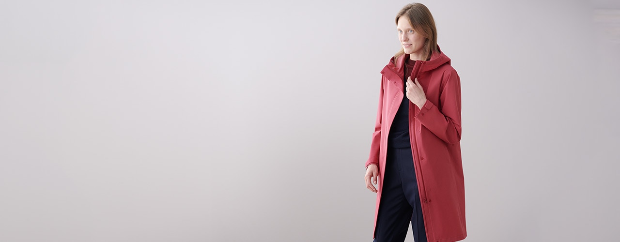 BLOCKTECH HOODED COATS