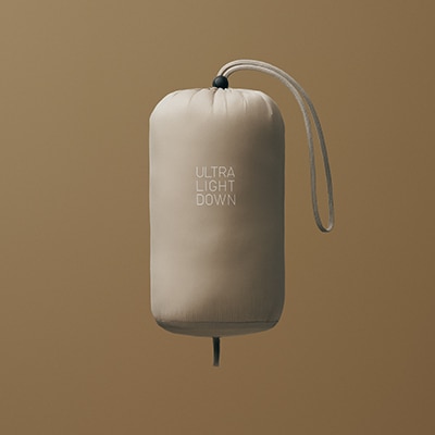 Uniqlo ultra light down 2025 jacket bag