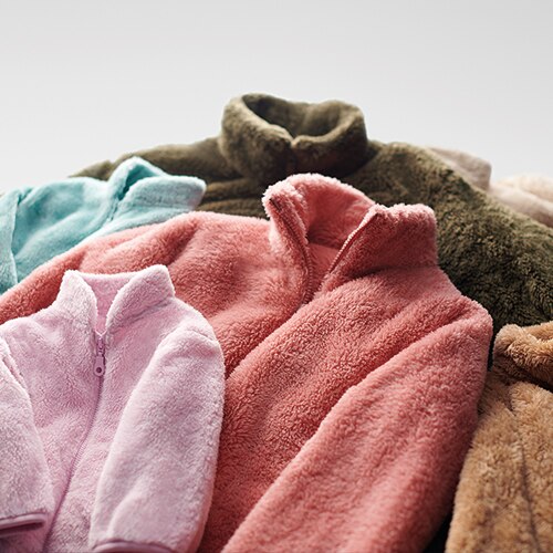 Uniqlo fluffy hot sale fleece coat