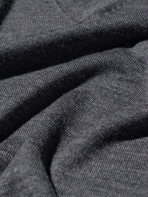 100% Merino V Neck Jumper