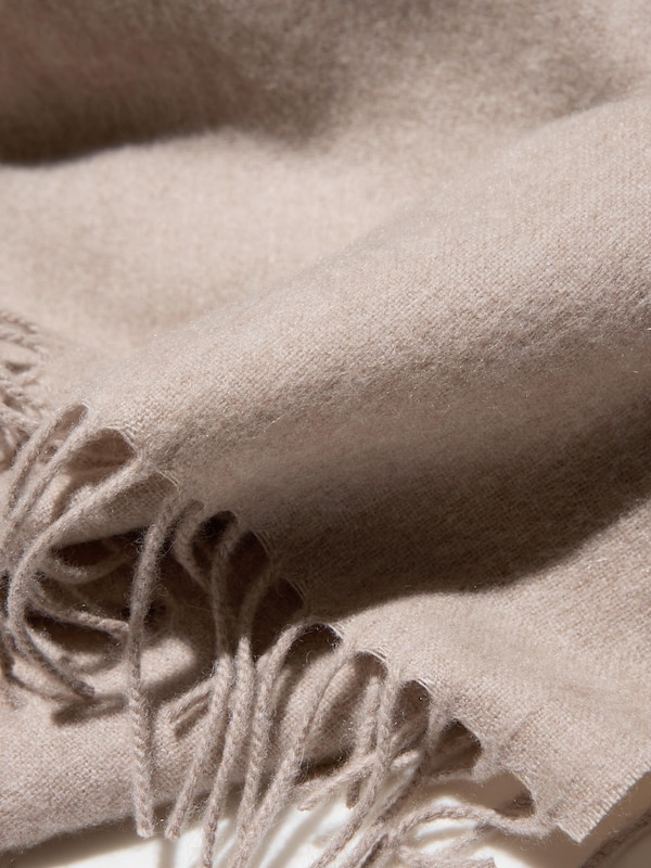 100% Cashmere Scarf