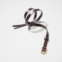 https://image.uniqlo.com/UQ/ST3/gb/imagesgoods/473469/feature/gbgoods_473469_feature1.jpg