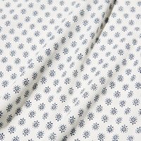 https://image.uniqlo.com/UQ/ST3/gb/imagesgoods/473795/feature/gbgoods_473795_feature3.jpg