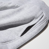 https://image.uniqlo.com/UQ/ST3/gb/imagesgoods/474918/feature/gbgoods_474918_feature1.jpg