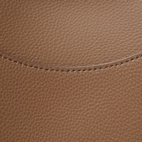 https://image.uniqlo.com/UQ/ST3/gb/imagesgoods/475413/feature/gbgoods_475413_feature1.jpg