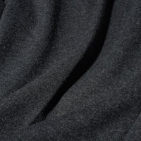 https://image.uniqlo.com/UQ/ST3/gb/imagesgoods/476560/feature/gbgoods_476560_feature1.jpg