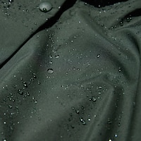 https://image.uniqlo.com/UQ/ST3/gb/imagesgoods/478551/feature/gbgoods_478551_feature1.jpg