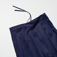 https://image.uniqlo.com/UQ/ST3/gb/imagesgoods/478998/feature/gbgoods_478998_feature1.jpg