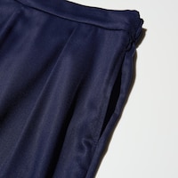 https://image.uniqlo.com/UQ/ST3/gb/imagesgoods/478998/feature/gbgoods_478998_feature2.jpg