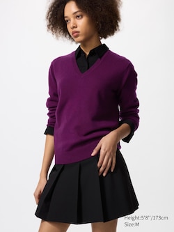 100% Cashmere V Neck Jumper