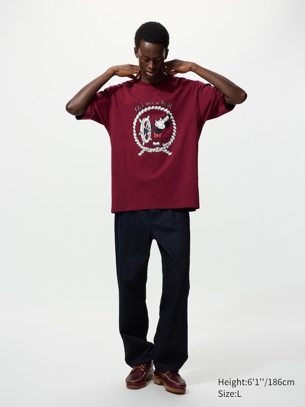 Disney Art UT Graphic T-Shirt