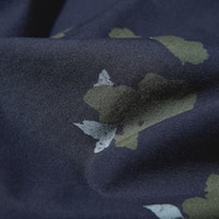https://image.uniqlo.com/UQ/ST3/gb/imagesgoods/482480/feature/gbgoods_482480_feature1.jpg