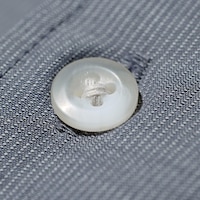 https://image.uniqlo.com/UQ/ST3/gb/imagesgoods/482497/feature/gbgoods_482497_feature3.jpg