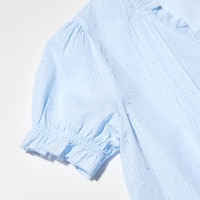 https://image.uniqlo.com/UQ/ST3/gb/imagesgoods/483881/feature/gbgoods_483881_feature3.jpg