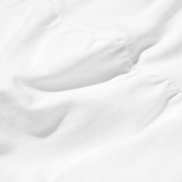 https://image.uniqlo.com/UQ/ST3/gb/imagesgoods/484064/feature/gbgoods_484064_feature2.jpg