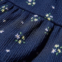 https://image.uniqlo.com/UQ/ST3/gb/imagesgoods/484924/feature/gbgoods_484924_feature2.jpg