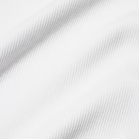 https://image.uniqlo.com/UQ/ST3/gb/imagesgoods/485647/feature/gbgoods_485647_feature1.jpg