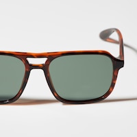 https://image.uniqlo.com/UQ/ST3/gb/imagesgoods/485765/feature/gbgoods_485765_feature2.jpg