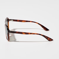 https://image.uniqlo.com/UQ/ST3/gb/imagesgoods/485765/feature/gbgoods_485765_feature3.jpg