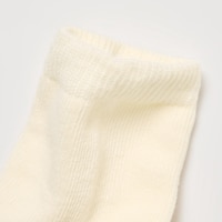 https://image.uniqlo.com/UQ/ST3/gb/imagesgoods/486424003/feature/gbgoods_486424003_feature3.jpg