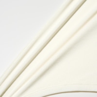 https://image.uniqlo.com/UQ/ST3/gb/imagesgoods/488586/feature/gbgoods_488586_feature4.jpg