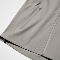 https://image.uniqlo.com/UQ/ST3/gb/imagesgoods/488824/feature/gbgoods_488824_feature2.jpg